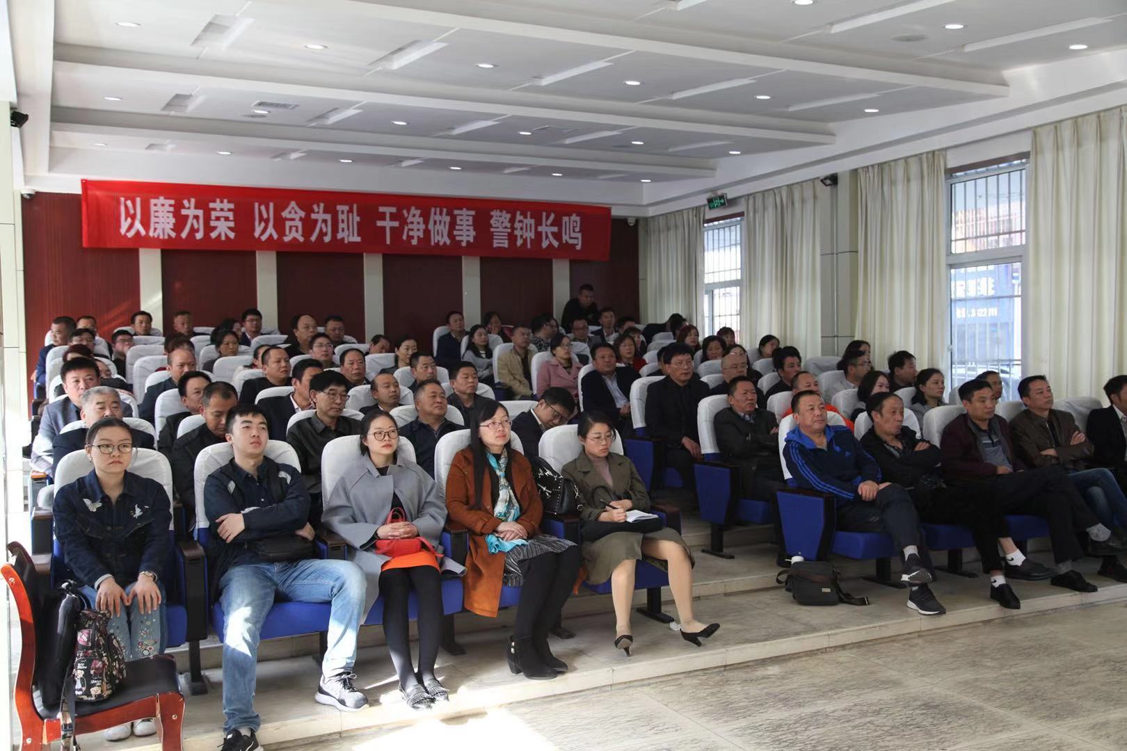 微信图片_20181026161219.jpg
