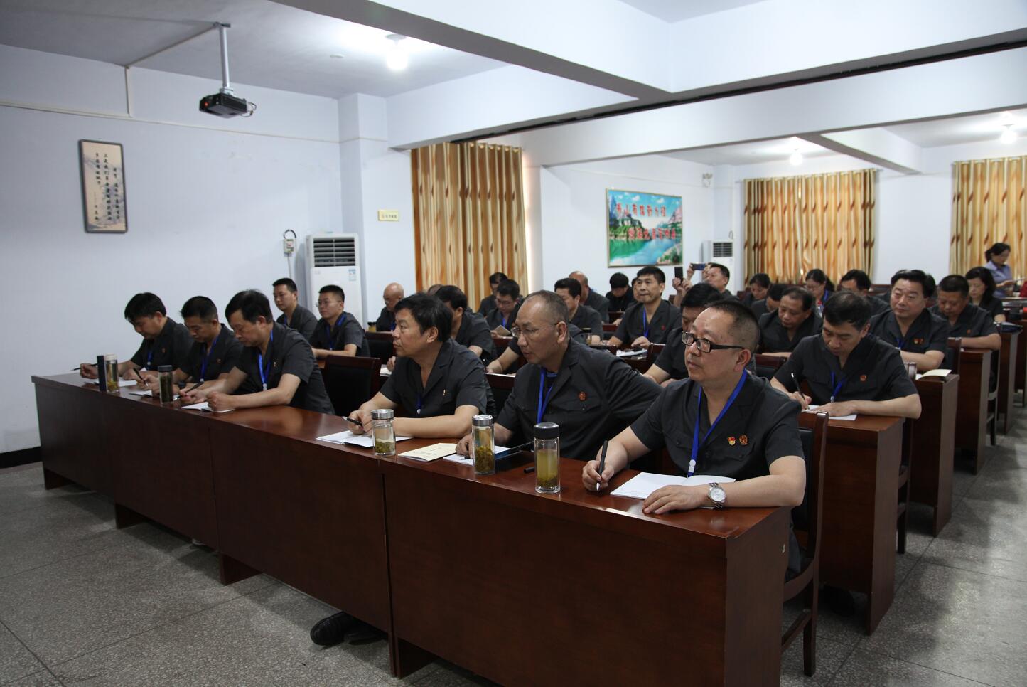 红旗渠学习2.jpg